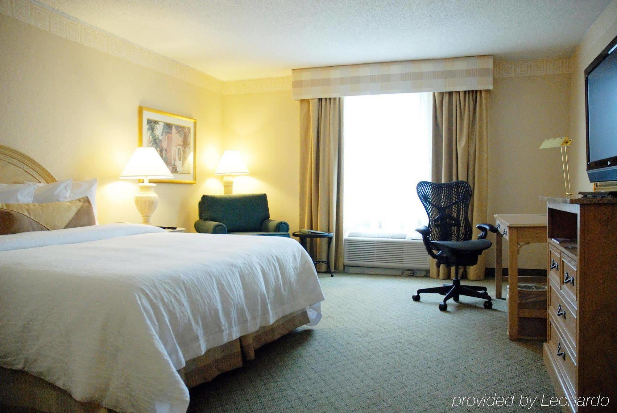 Hilton Garden Inn Atlanta North/Johns Creek Oda fotoğraf